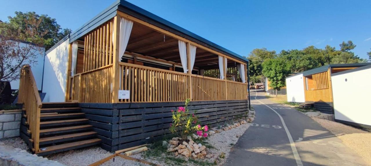 Mobile Home Kmz Selce Exterior photo