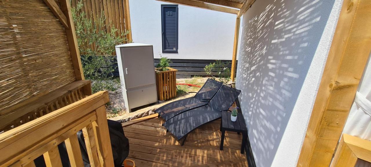 Mobile Home Kmz Selce Exterior photo
